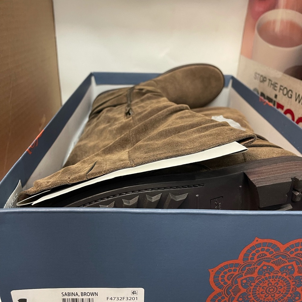 BNIB Carlos Santana Sabina Winter Boot Suede 10 - Picture 8 of 9